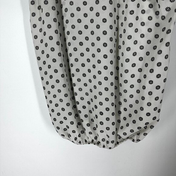 Collective Concepts Stitch Fix V-Neck Sleeveless Draped Blouse Top Size M - Picture 5 of 12